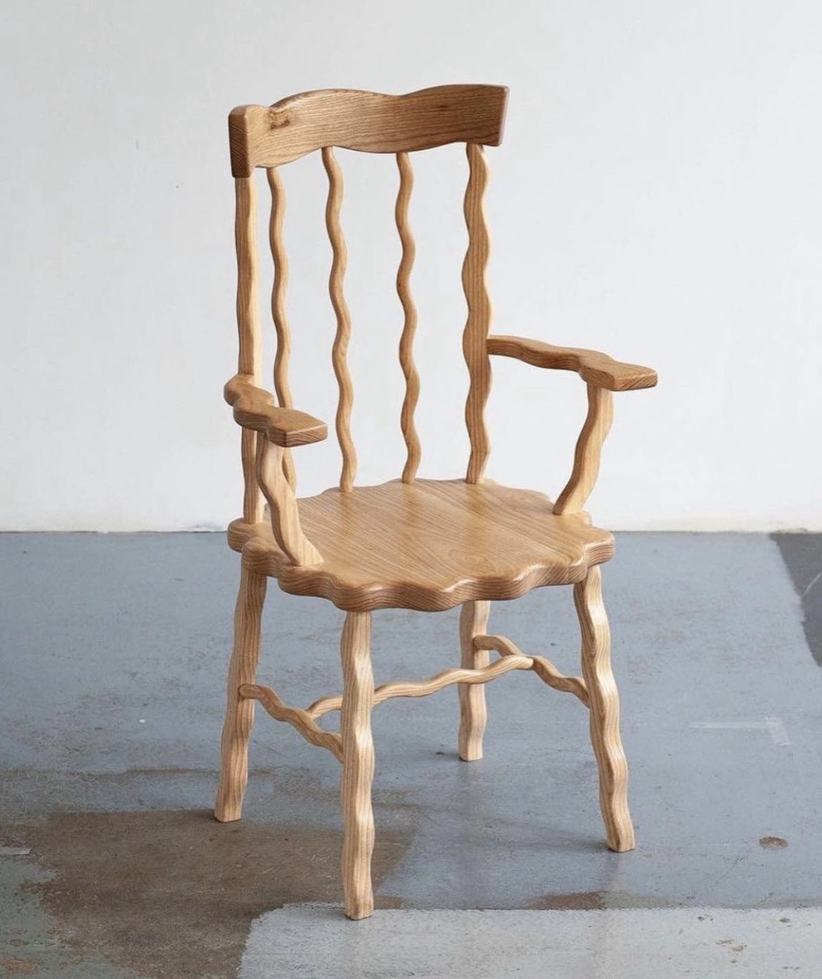Warbly chair
