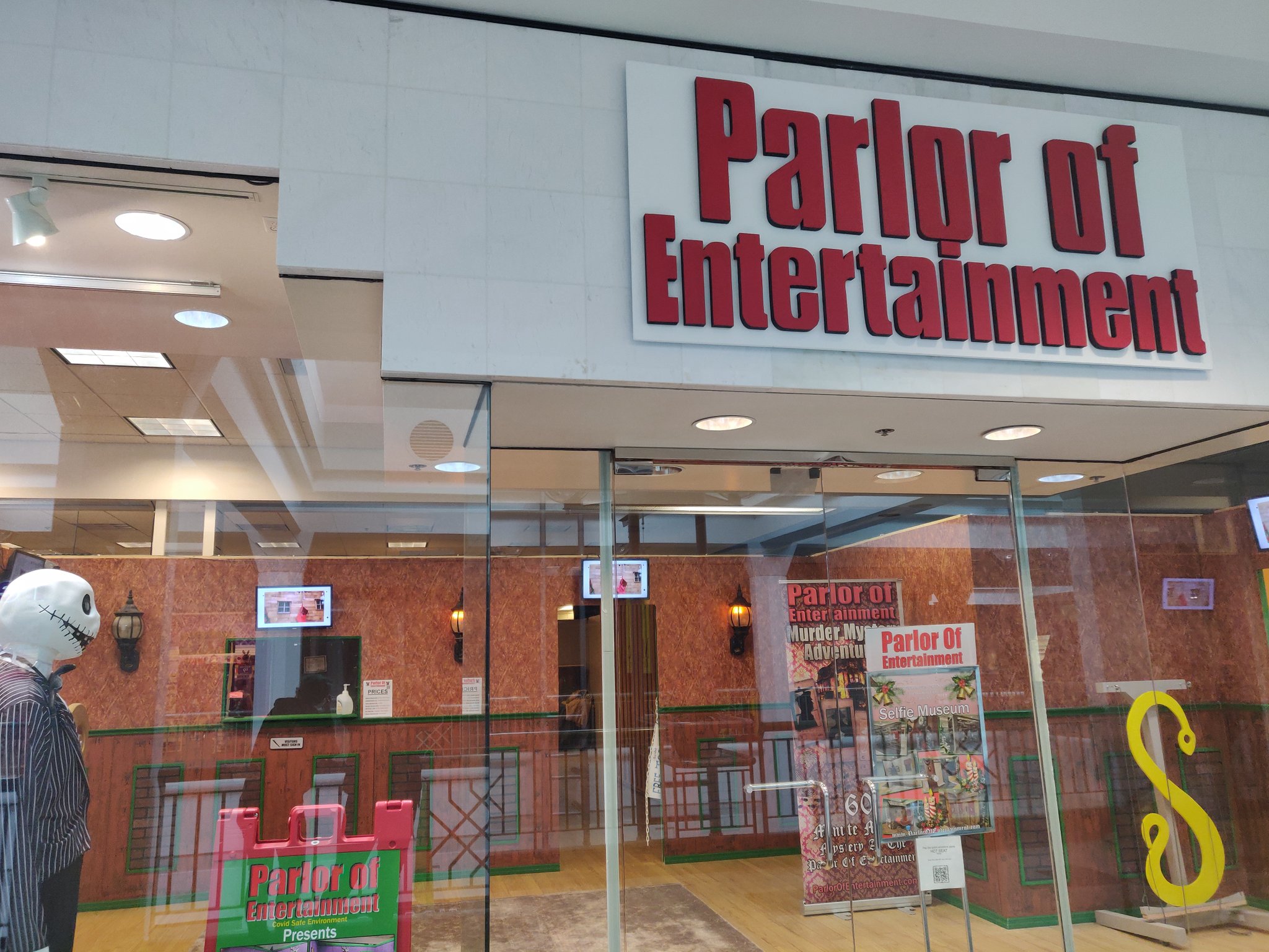 The Parlor of Entertainment